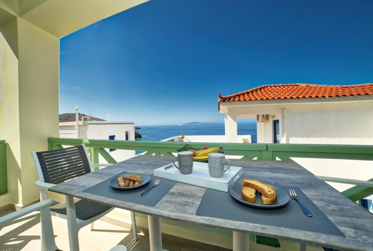 Corali Suites Andros Batsíon Exteriér fotografie
