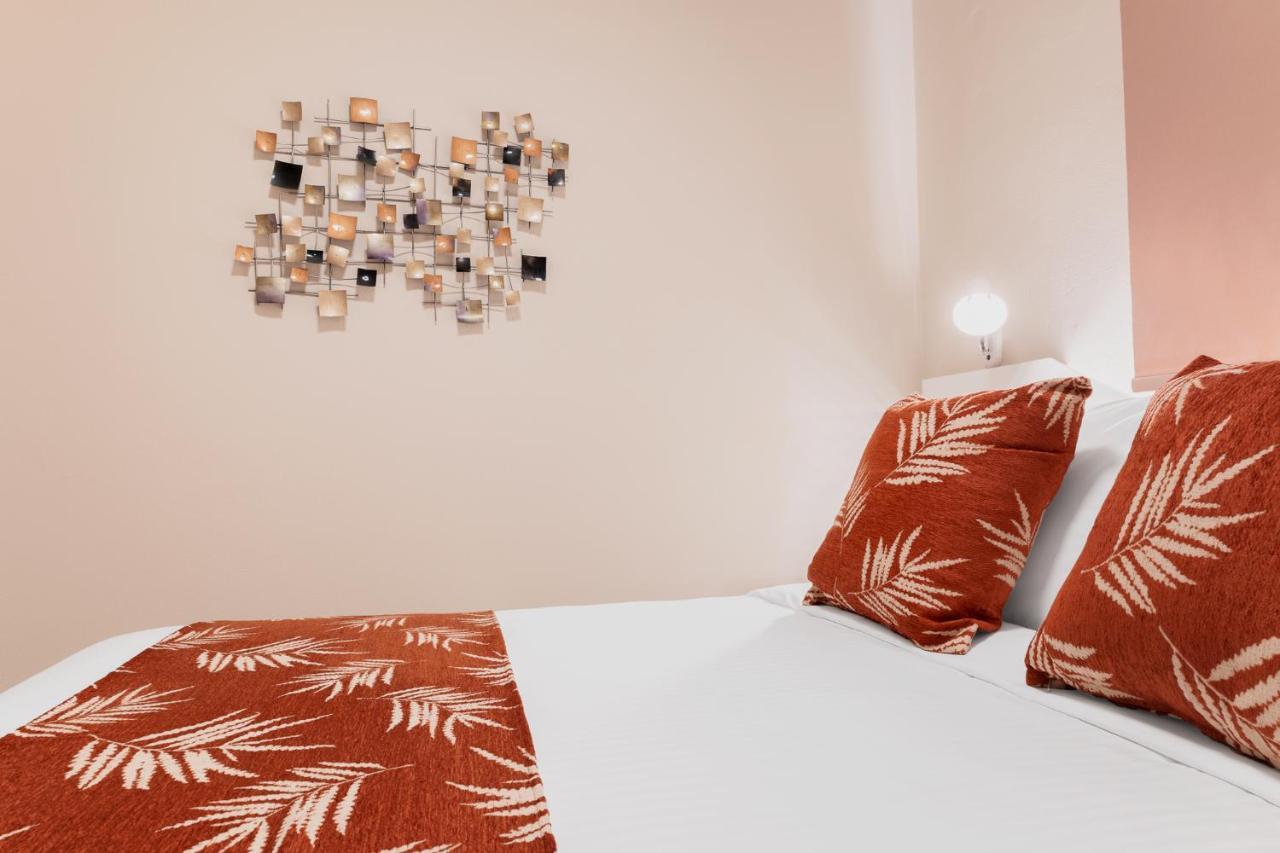 Corali Suites Andros Batsíon Exteriér fotografie
