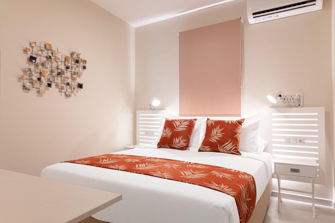 Corali Suites Andros Batsíon Exteriér fotografie