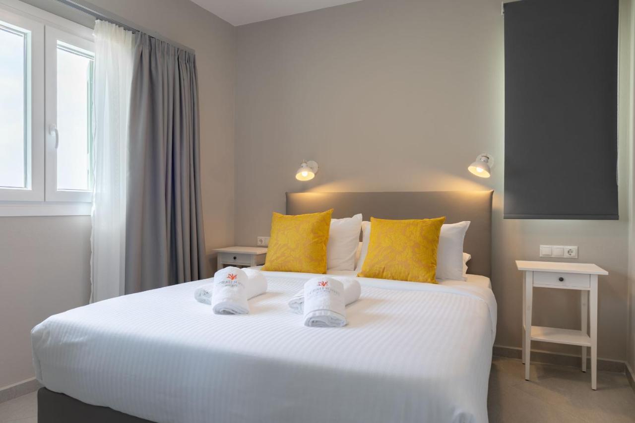 Corali Suites Andros Batsíon Exteriér fotografie