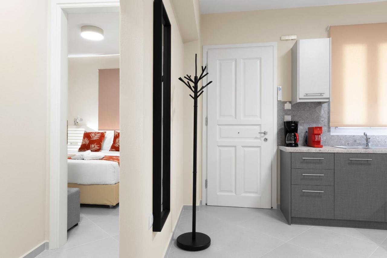 Corali Suites Andros Batsíon Exteriér fotografie