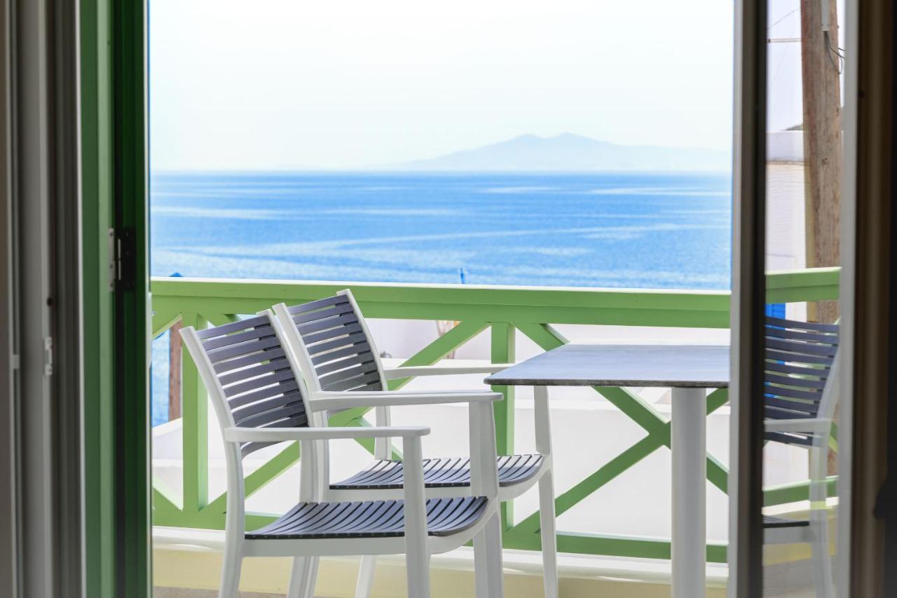 Corali Suites Andros Batsíon Exteriér fotografie