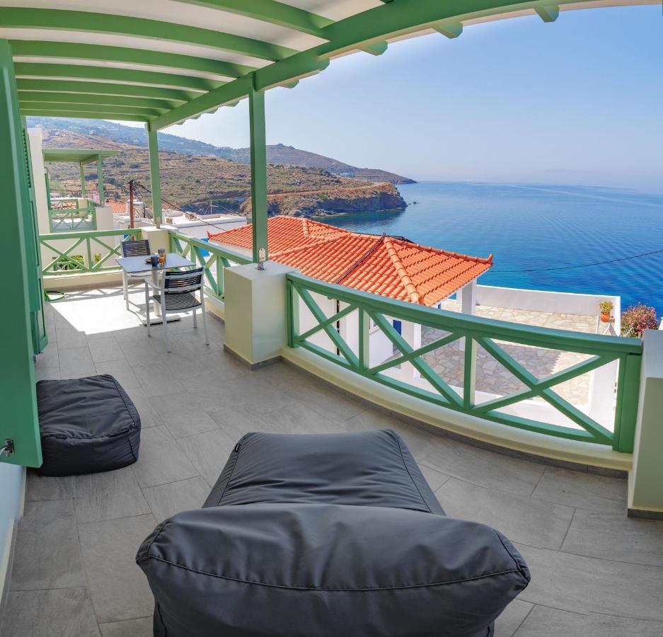 Corali Suites Andros Batsíon Exteriér fotografie